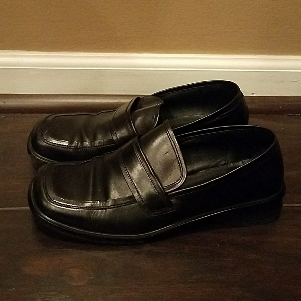 Aldo - Picture 2 of 3